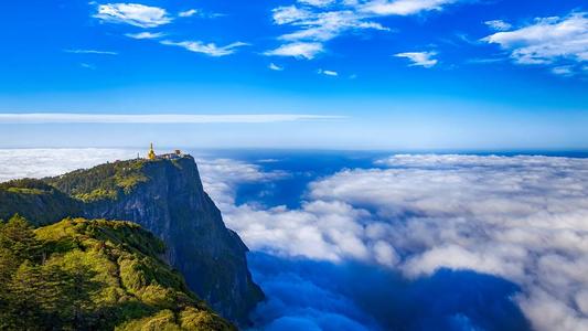 成都讓青山常在、綠水長(zhǎng)流、空氣常新！